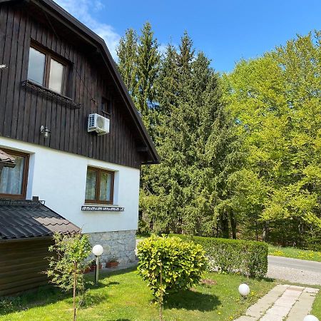 Rada Guest House Plitvička Jezera Exterior foto