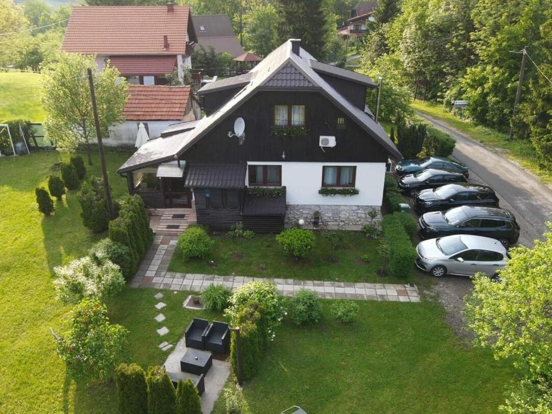 Rada Guest House Plitvička Jezera Exterior foto